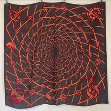 Excellent état foulard HERMES