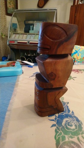 Ancien tiki tahitien - tahitien, sculpter