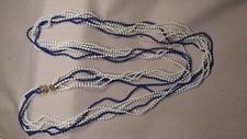 collier multi perles bleu et