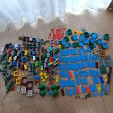 Gros lot TOMY capsule Plarail