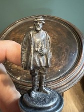 Bouchon de Bouteille Sculpture