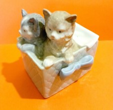 Statuette figurine  chats en