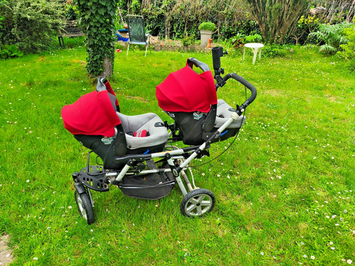Poussette double trois roues