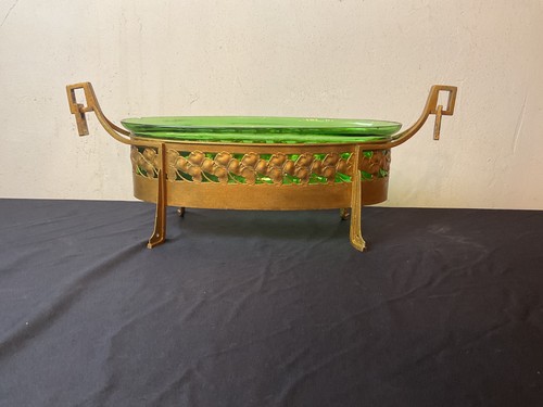 Jardiniere centre table - centre,