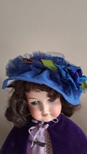 chapeau Bleu, Avec tulle pour poupée ancienne fait main