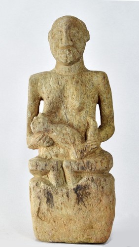 Bakongo belle statue