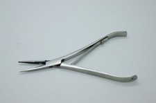 Pince à Bec Suprême