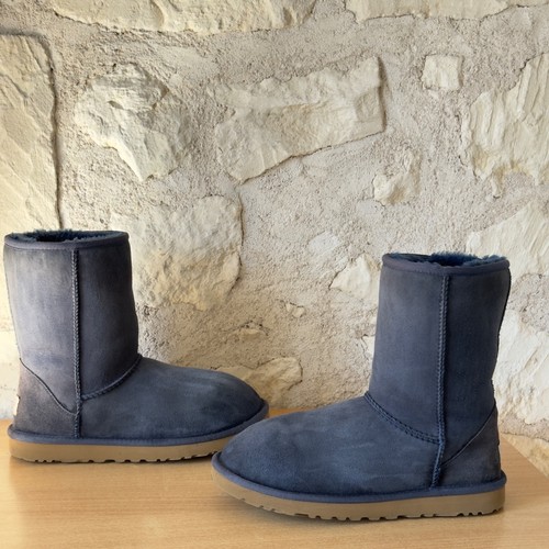 Ugg classic short bleu - classic,