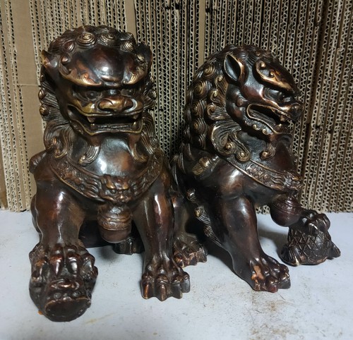Vintage old bronze lions door - vintage,