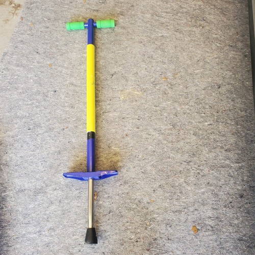 Pogo stick - pogo,