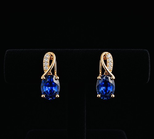 Boucle oreille diamant bleu - boucle,