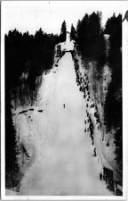 74 MEGEVE - concours de saut au tremplin olympique