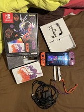 Nintendo Switch (OLED Model) HEG-001 Édition Pokémon Écarlate & Violet - 64 Go