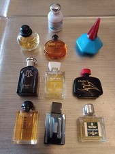 Lot de 10 mignonnettes - eau de parfum - eau de toilette - bon état 