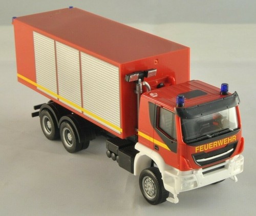 Herpa 094610 iveco trakker - iveco,