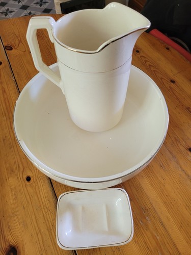 Ancien service toilette 3 - de,