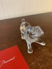 2 chiens carlin en cristal de Baccarat (prix à la pièce)