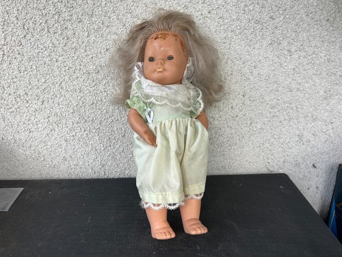Poupée ancienne années 80 - poupée,