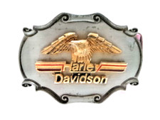 Ceinture en cuir rose avec