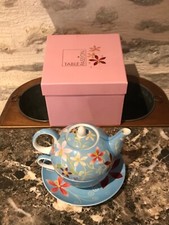 Théière solitaire égoïste