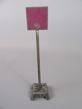 D391 Signal Carré Violet