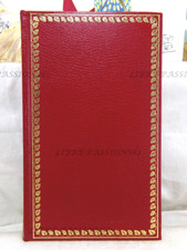 NOTRE-DAME DE PARIS, VICTOR