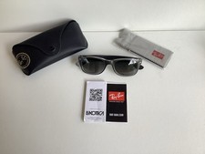 Ray-Ban RB2132 NewWayfarer