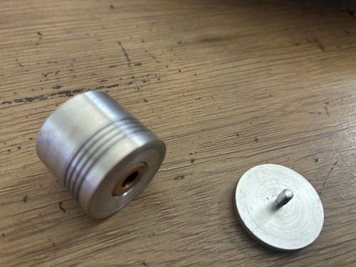 Guide roller and cap - roller,