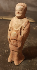 Statuette ancienne en terre
