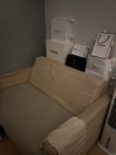 Canapé convertible en bon état (prix négociable)