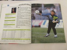 FOOTBALL COUPURE COULEUR