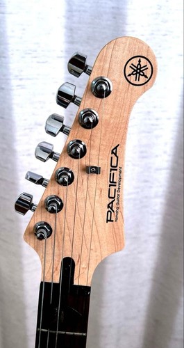 Yamaha pacifica112v sob - /,