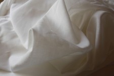 Coupon N°115 de tissu blanc