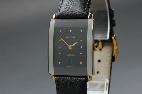 Presque comme neuve montre - comme, neuve]