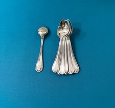 12 cuilleres à huîtres