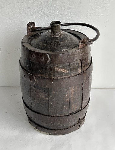 Ancien tonnelet baril tonneau