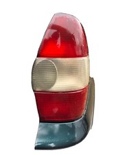 Feu arriere principal droit