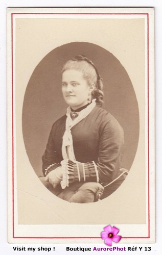 Femme portrait médaillon - femme,