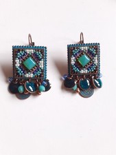 Belles et rares boucles