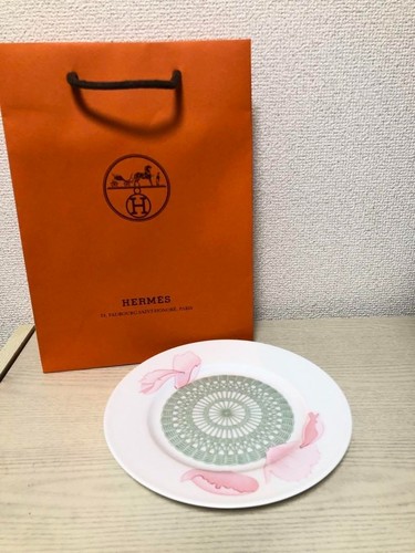 Assiette hermès les pivoines - hermès,