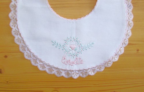 Bavoir poupée corolle blanc - bavoir,
