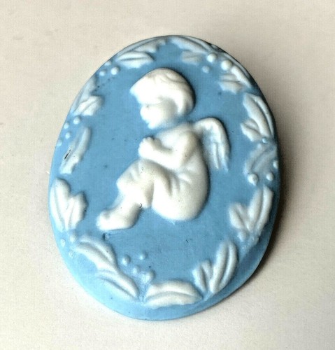 Broche porcelaine signé d - porcelaine, k