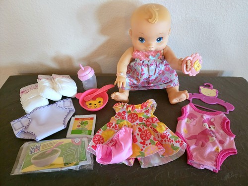 Baby alive wets n wiggles - alive,