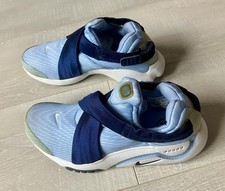 NIKE WOMENS TRAINING VINTAGE 2000’S, AIR TRAINER ESCAPE, PRESTO, TAILLE XS NEUF