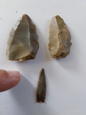 PREHISTOIRE OUTIL POINTES DE