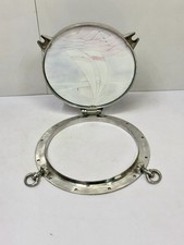 Paire de hublots anciens en