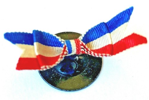 Militaria ruban rosette - militaria,