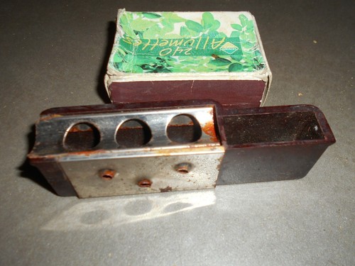 Ancien cendrier voiture - voiture, en