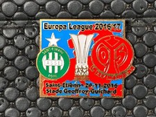 PINS BADGE FOOTBALL SOCCER