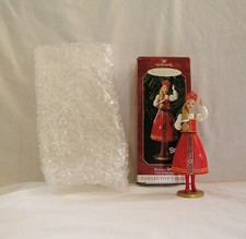 NEW 1999 HALLMARK Keepsake Dolls of the World Series #4 Issue~RUSSIAN BARBIE 